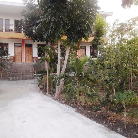 The Teuz B&B Labuan Bajo Εξωτερικό φωτογραφία