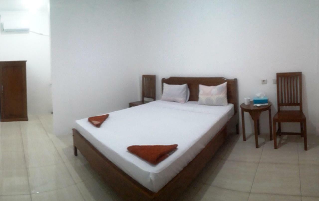 The Teuz B&B Labuan Bajo Εξωτερικό φωτογραφία
