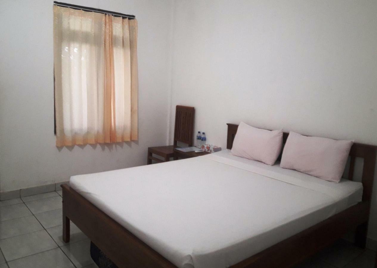 The Teuz B&B Labuan Bajo Εξωτερικό φωτογραφία