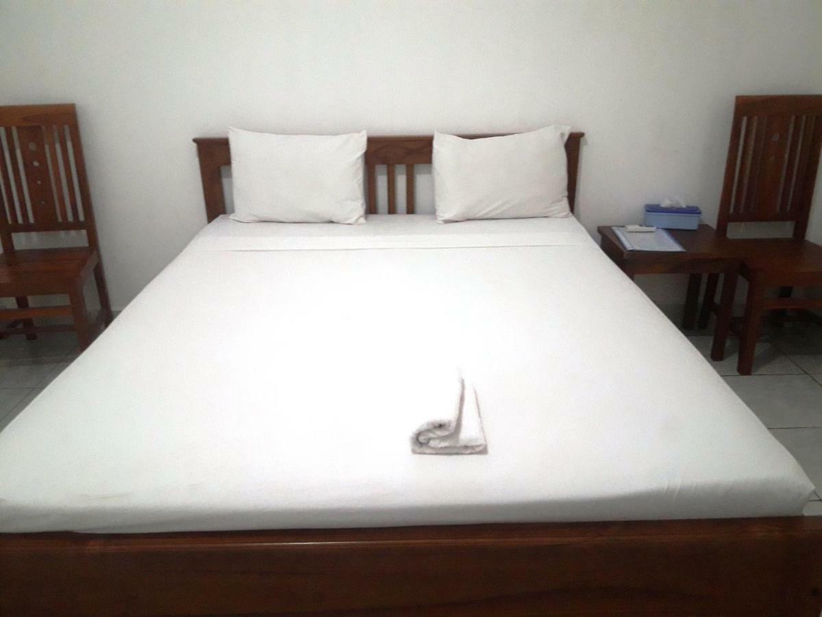 The Teuz B&B Labuan Bajo Εξωτερικό φωτογραφία