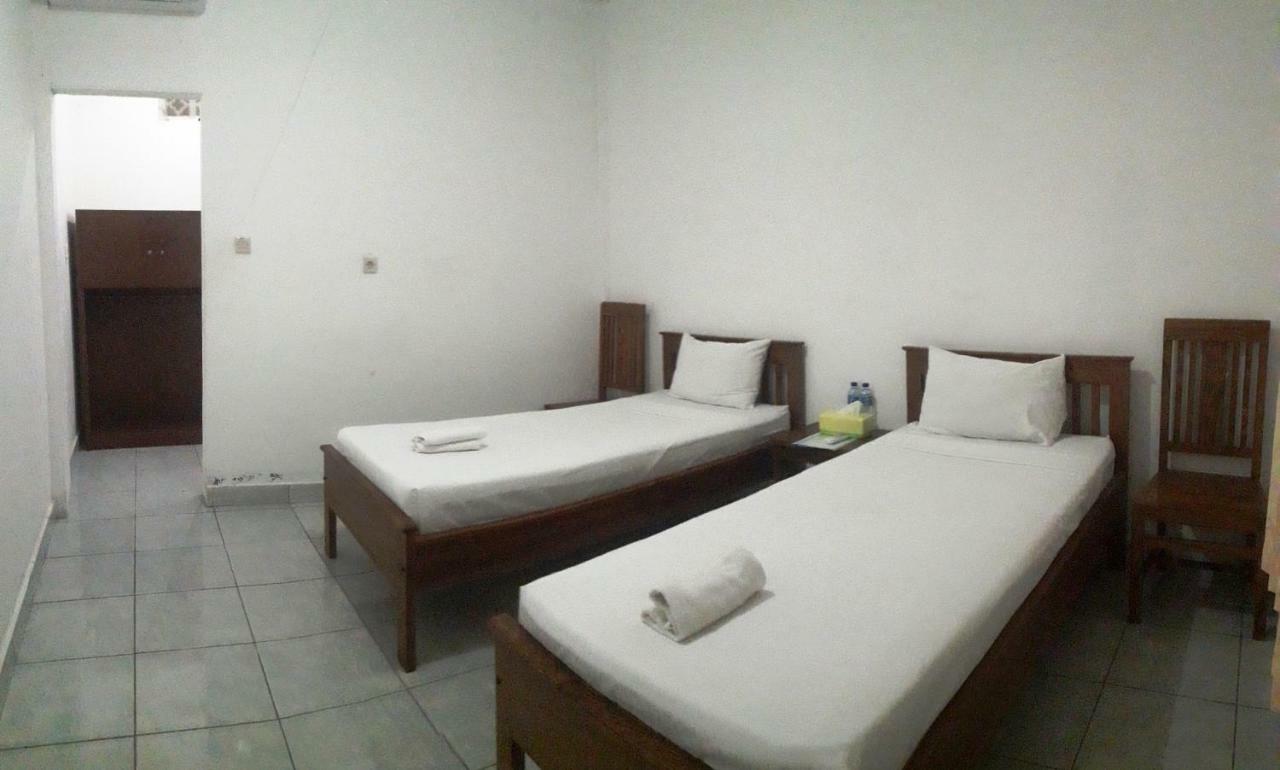 The Teuz B&B Labuan Bajo Εξωτερικό φωτογραφία